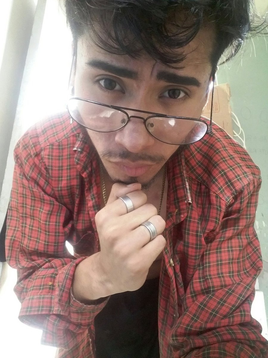 CharlieWolfxxx's tweet photo. https://t.co/dOcKzzgmc9