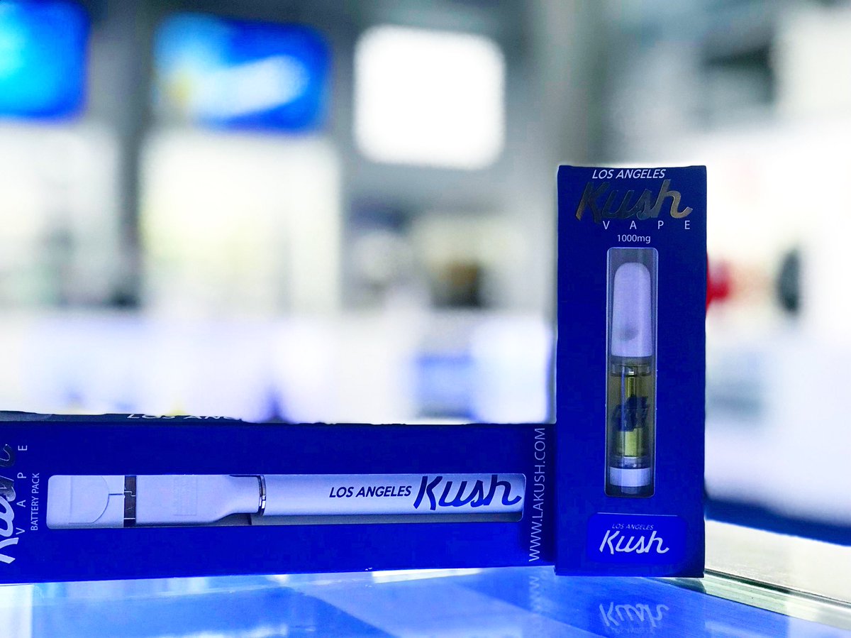 LakVape's tweet photo. @LOSANGELESKUSHALVARADO For the win, make sure to give them a visit for your weekly refill‼️🚨⛽️🏆⛽️🚨‼️ Doors are open to the public from 6am - 10:00pm EVERYDAY!👏🔥😉😤💨💨💨 NO REC NEEDED BUT DONT FORGET TO BRING YOUR ID(21+Age Only)!👏👏👏 #noSEALnoDEAL #LAkush https://t.co/dNMBDKpfi8