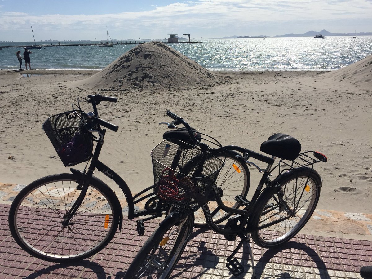 On a bit of a bike ride this morning,now that’s what you call a sand castle 😂