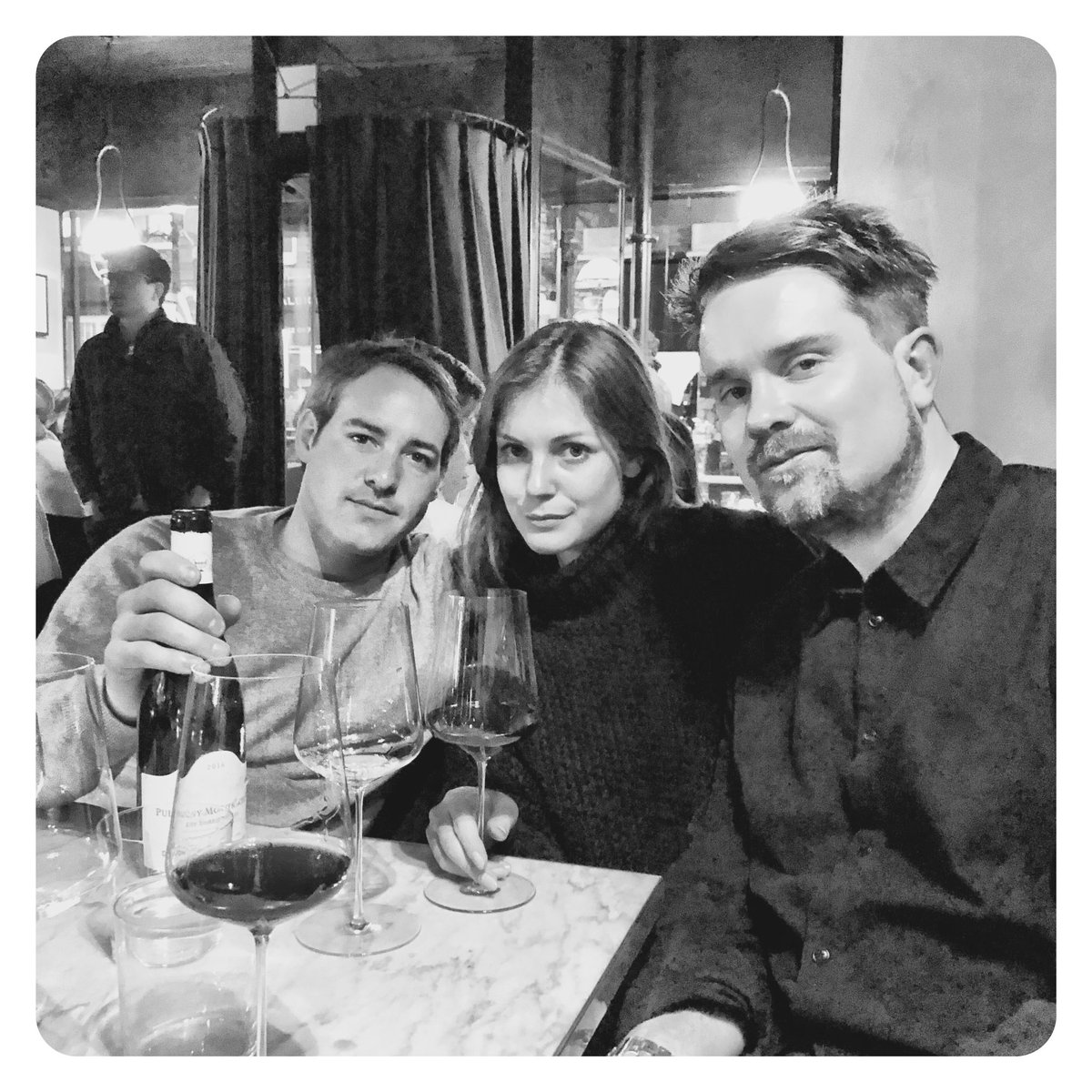 gregsherwoodmw's tweet photo. Fabulous evening @noblerotbar with Romaric Chavy from Domaine Chavy-Chouet. The 2016 Puligny Montrachet Les Enseignieres was just delicious!😲🍷💥 #thenextgeneration #Burgundy https://t.co/Q85JFWLDp2