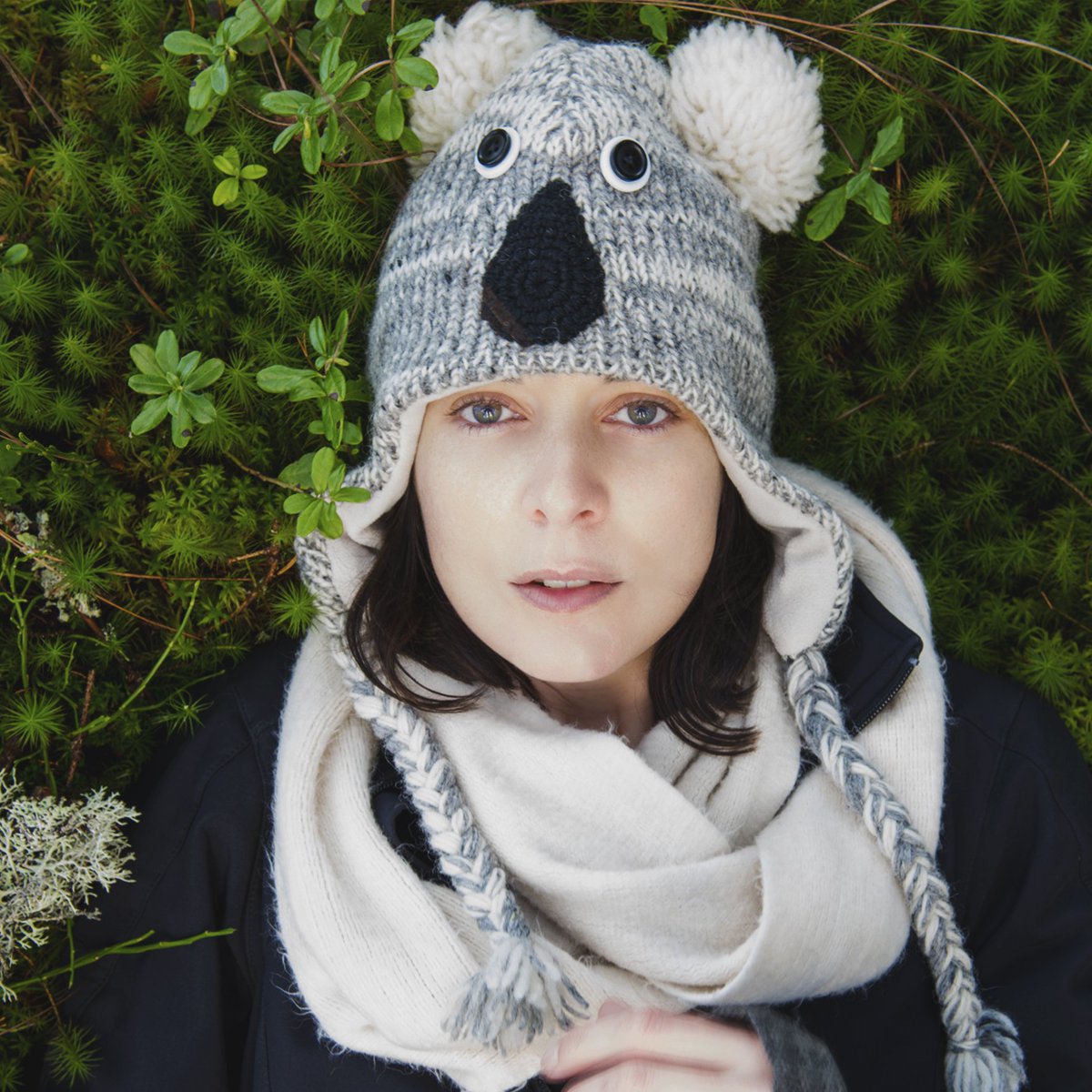 fieldfxs's tweet photo. I opened my eyes
Tall spruce swaying in the October wind
Clouds drifting past far above them
I feel so small...
I am so small.
No greater than the tree that gives shade
Nor the clouds that bring the rain
I am just another extension of nature
#nataliefield #poetry https://t.co/1tvQqI8X74