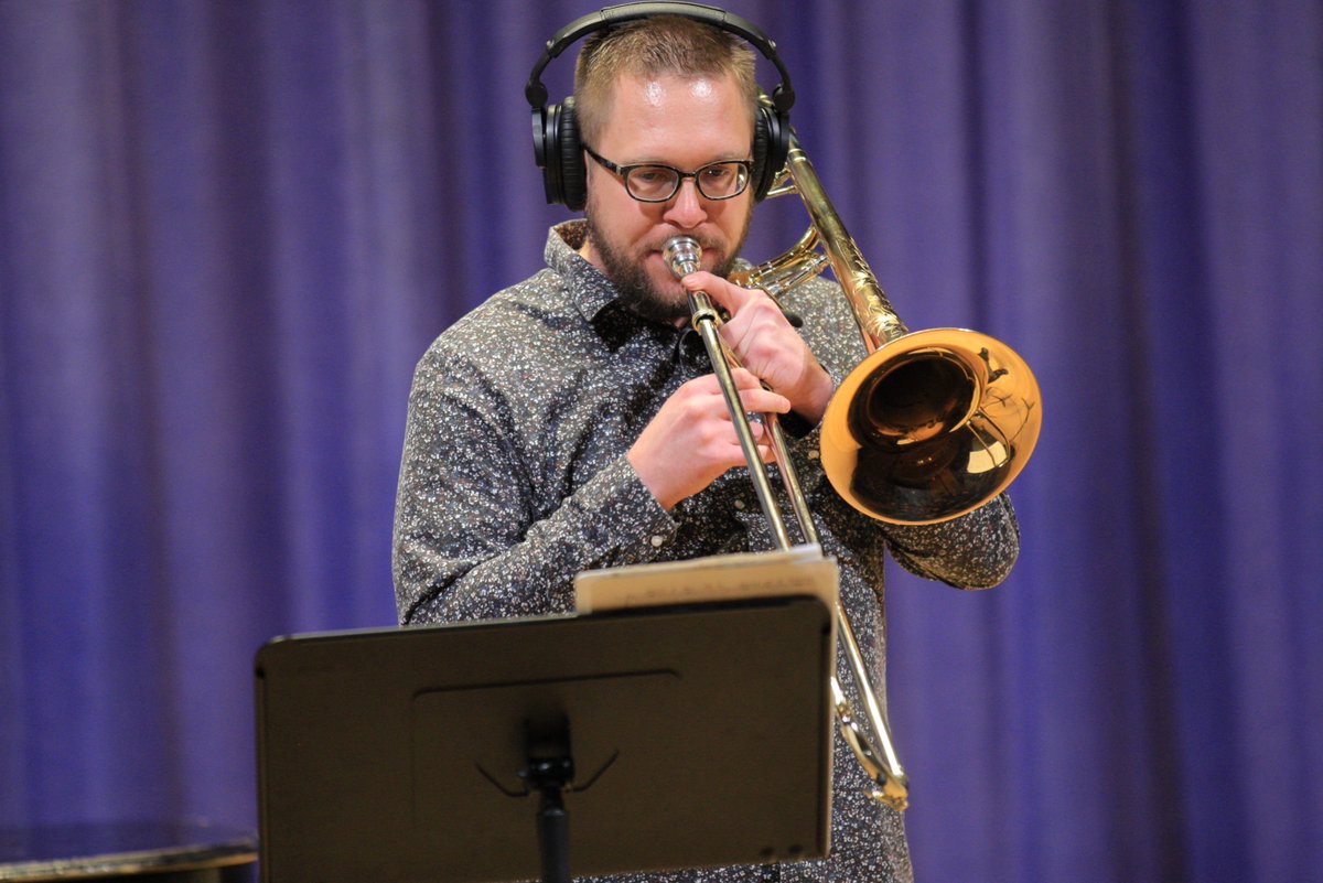 alexanderrogge's tweet photo. Chris Van Hof from @BallState & Evan Conroy from @lpomusic play Reminiscent Ruminations by Eric #Lagergren at @theusarmyband American #Trombone Workshop. @BallStateMusic #CrosscurrentsDuo #ReminiscentRuminations #BallState #WeFly #ChirpChirp #LPOMusic #ATW2018 https://t.co/RwajNHqU3X