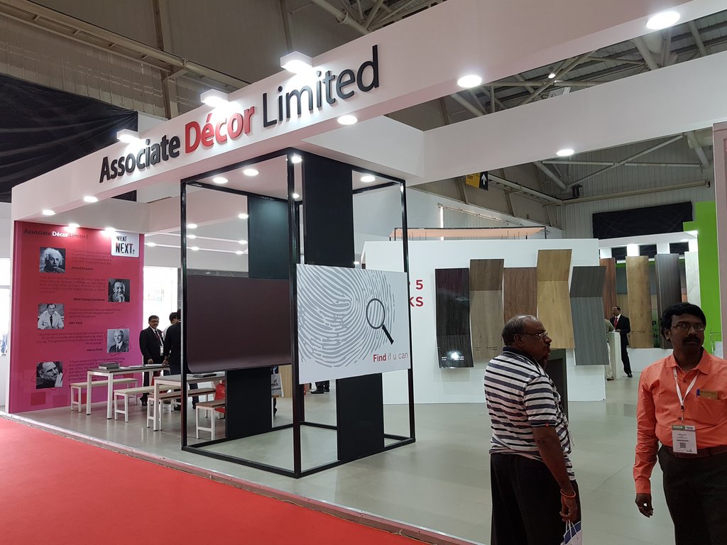AssociateDecor's tweet image. Day 3 at #Indiawood2018. We are ready for a busy day.