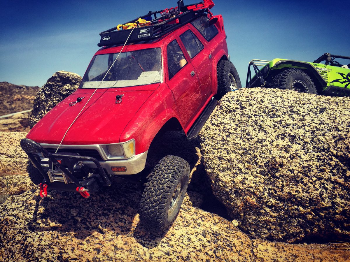 andy_rccrawler's tweet photo. Had a beautiful crawl session today.  @Traxxas @ProLineRacing @rcnerds @Toyota https://t.co/PTvHHy6cSn