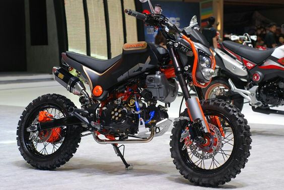 Accela バイク記事紹介 ホンダ 旧型グロムをオフロードにカスタマイズ カッコイイし 乗っても楽しそう T Co Mo1gk4j5tq Twitter