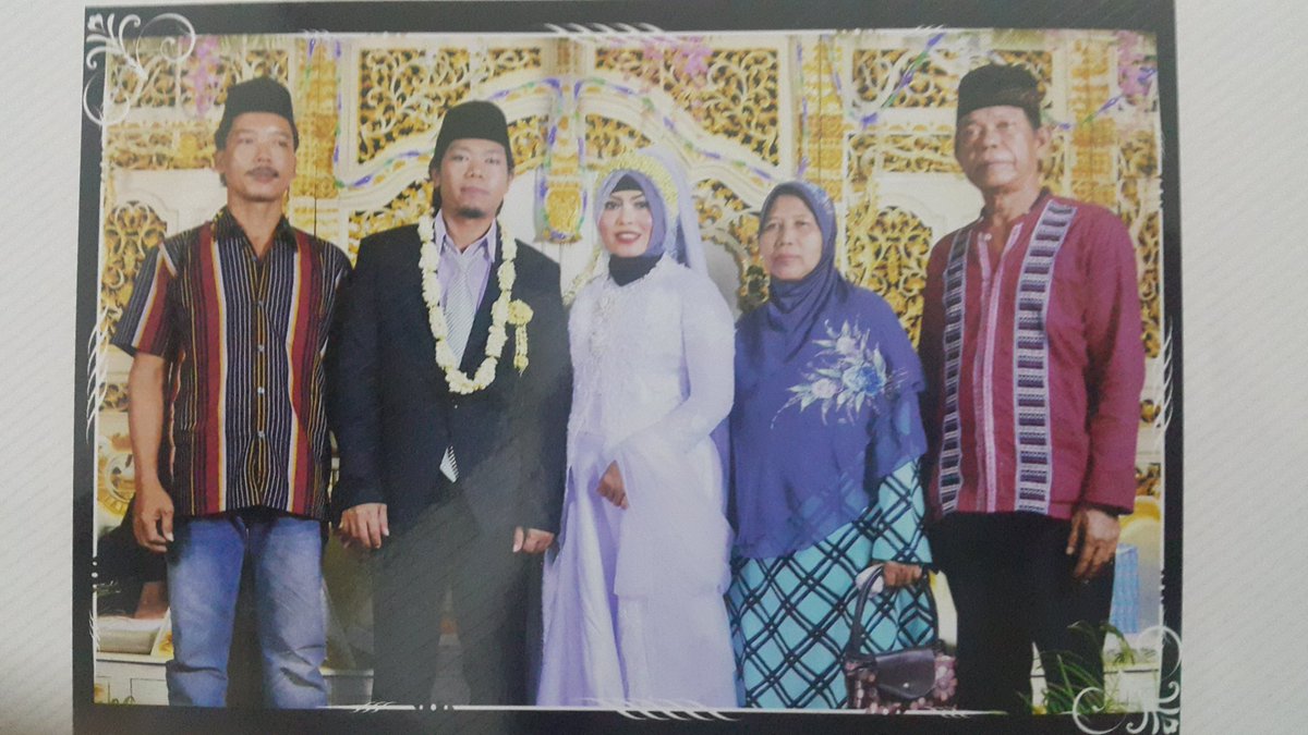 vippitformosa's tweet photo. @Trans7OnTheSpot #OTS7NIKAHGAHARUSMAHAL
Pernikahan sederhana, Allhamdullillah SAH!!
Ammiinn.... https://t.co/Z2frFkfZ5M