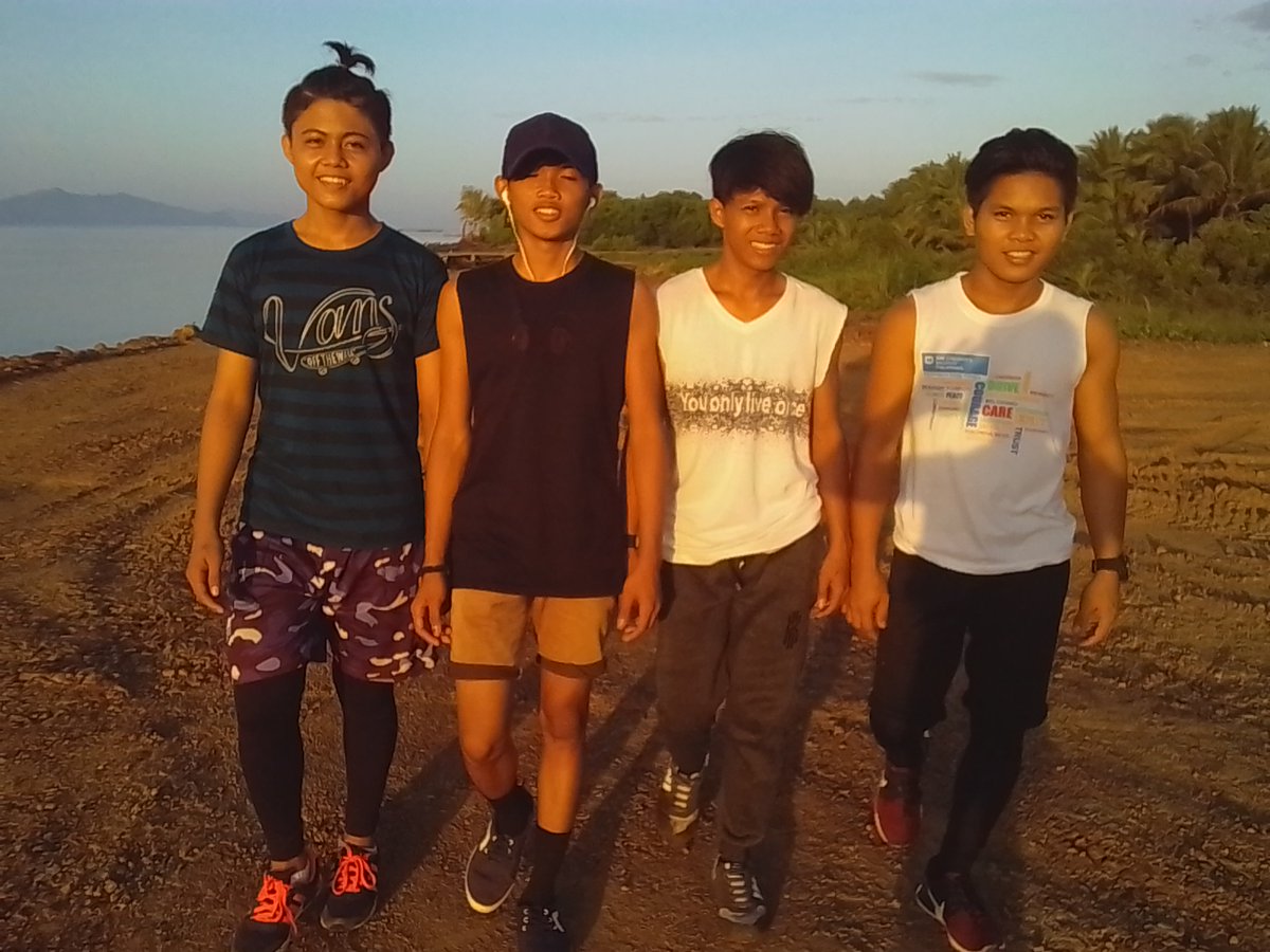 😇😇😇jogging with yb's