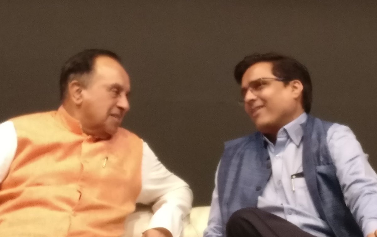 bartwalvikram's tweet photo. Students of India should take a pledge that they will try to register at least 1 PATENT for #India, because next war is information &amp; data war.
India needs innovation in every field to become self reliance - @vinitgoenka ji at #Surat #VNSGU https://t.co/zdegS1V8zE