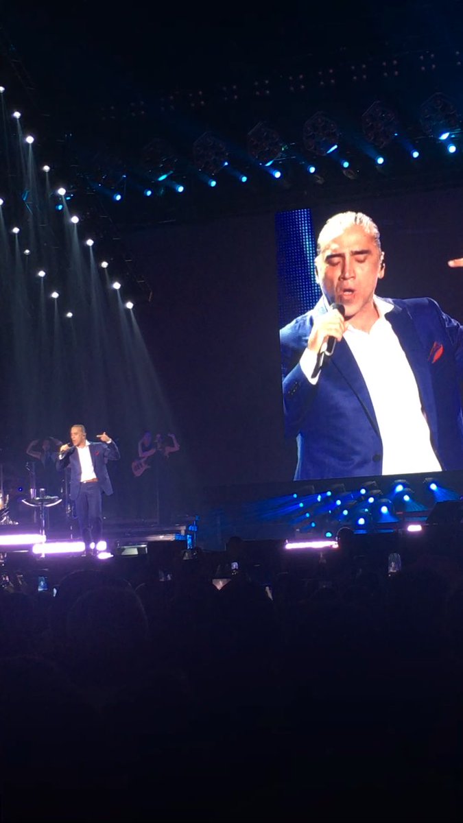 isamir29's tweet photo. Por siempre un icono y leyenda @alexoficial 💙🇲🇽 #Merida2018 https://t.co/eKHSkd728N