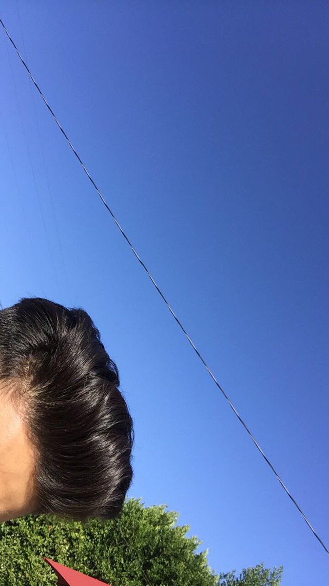 youngfabes's tweet image. like for a tbh