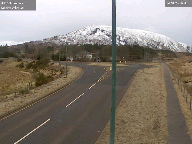 Frosty start in some places, but mainly dry morning turning wet around lunchtime.  An afternoon to stay in and watch the rugby! At higher levels sleet/snow expected and temps will dip to freezing overnight.