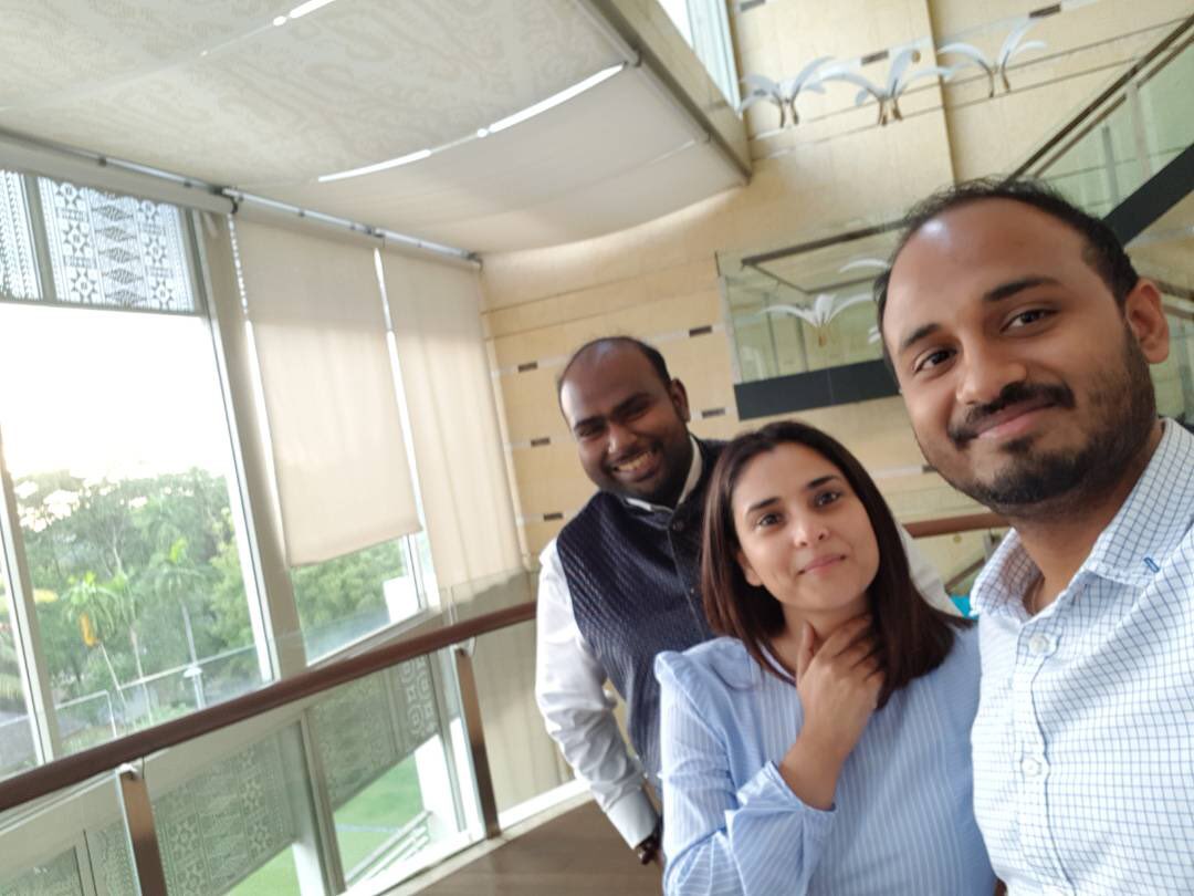 Kishva • كيشوا• 诸葛曜 • கிஷ்வா • Кишва (@kishva) on Twitter photo Great to welcome @OfficeOfRG here in Malaysia! Selfie with <a href="/divyaspandana/">Ramya/Divya Spandana</a> at the Putrajaya Gardens! Great to welcome @OfficeOfRG here in Malaysia! Selfie with <a href="/divyaspandana/">Ramya/Divya Spandana</a> at the Putrajaya Gardens!