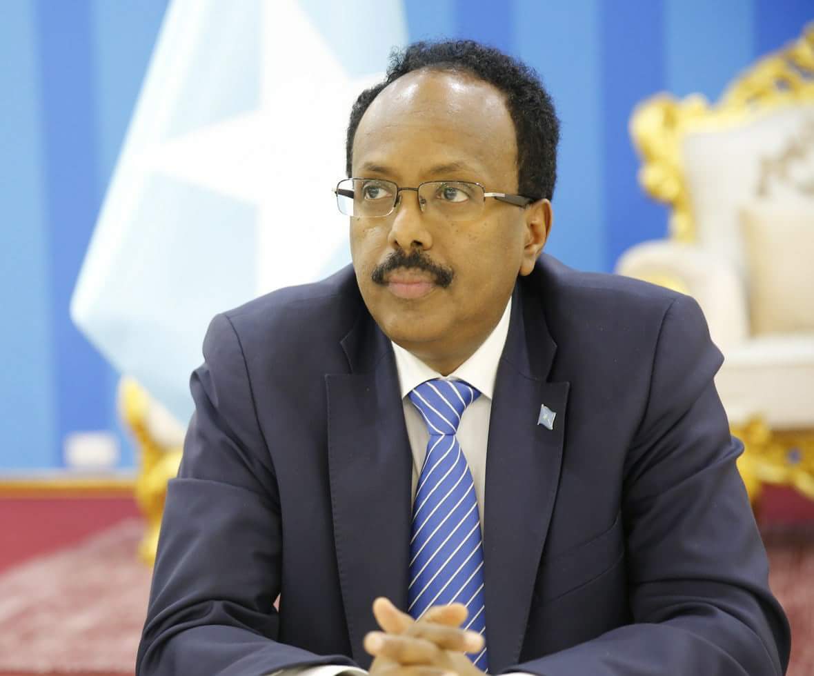 AbdColombo's tweet photo. Waxaa goor dhaw furmaya kal fadhiga #3aad ee Golaha Shacabka Soomaaliyeed, waxaana isha lagu hayaa khudbada Dastuuriga ah ee Madaxwaynaha Jamuuriyada.

#فرماجو_يُوحد_الصومال# https://t.co/rbO8AdBvit