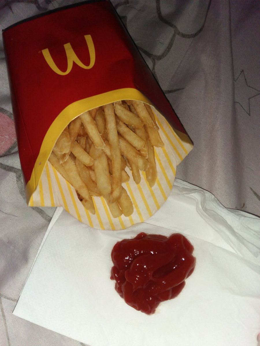 NephiR_09's tweet photo. LOVE KO TO πππ #MacFries https://t.co/NJgnnVdzm2