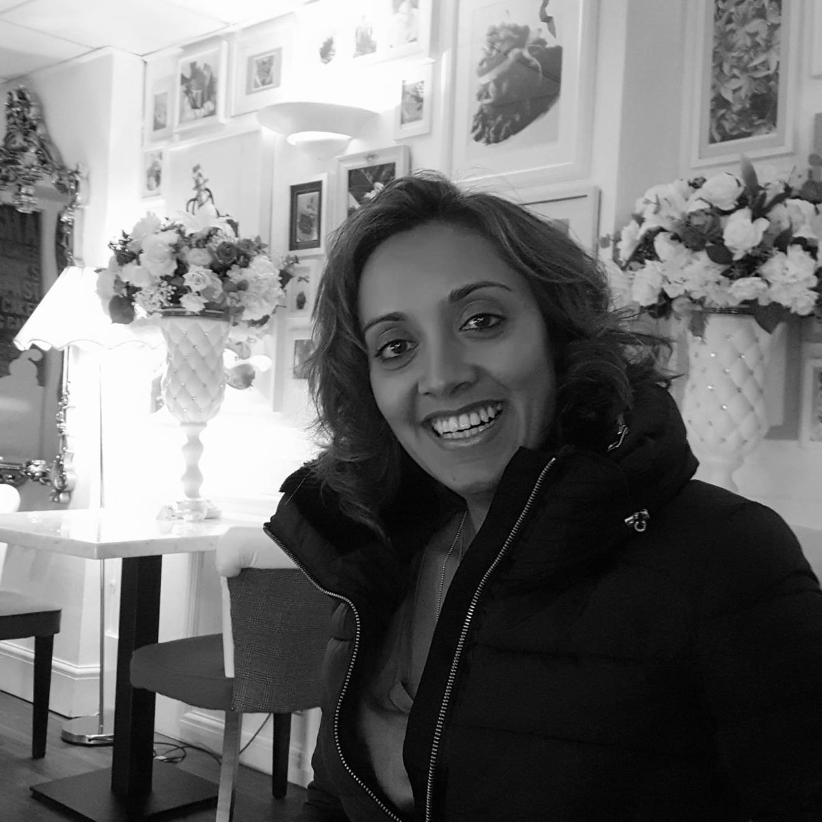 Core_Unique's tweet image. Long time no selfie! Self love is the greatest middle finger of all time. When you love who you are...you have everything you need.

@RespectYourself #selflove #selfcare #selfie #respectyourself #lifecoach