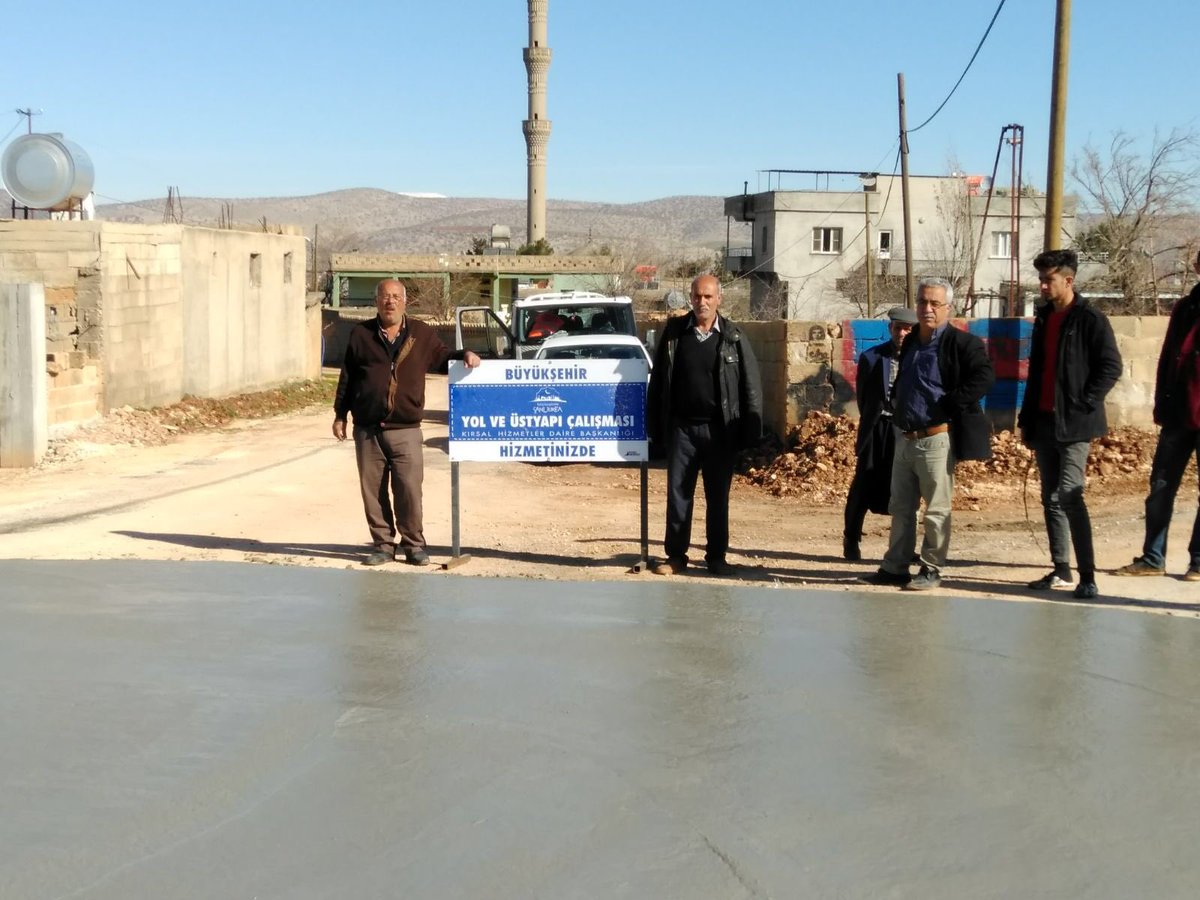 Tüm İlçelerimizde Beton Yol Programi Kapsamında  Halfeti İlcemizde Yk.Goklu-Dergili-Sirataslar Mahalle Yolunda Beton Dökümüne Başladık.Hayırlı Olsun.<a href="/nihatcftc/">Nihat ÇİFTÇİ</a> 
#BüyükşehirHerYerde