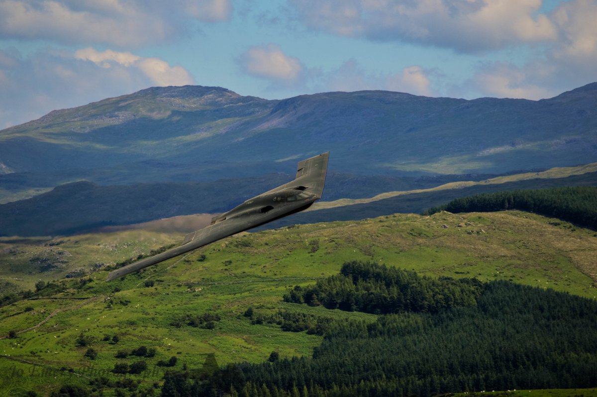 AeroDPhotograph's tweet image. Wishful thinking
#justabitoffun #theelusive #owncreation #photoshopcreation #imaginethesound #USAF #fancyitlads #machloop #wishfulthinking @TheMachLoop @MachLoopLFA7