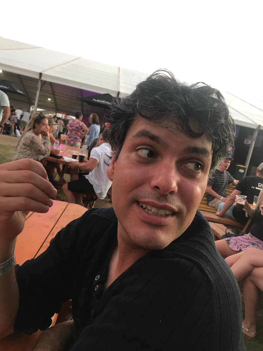 PedroAguilera01's tweet photo. Chilling at the #folkie with a beer that @caspiantonk is just about to get me #PFFF2018 https://t.co/FdkFzxvf7m