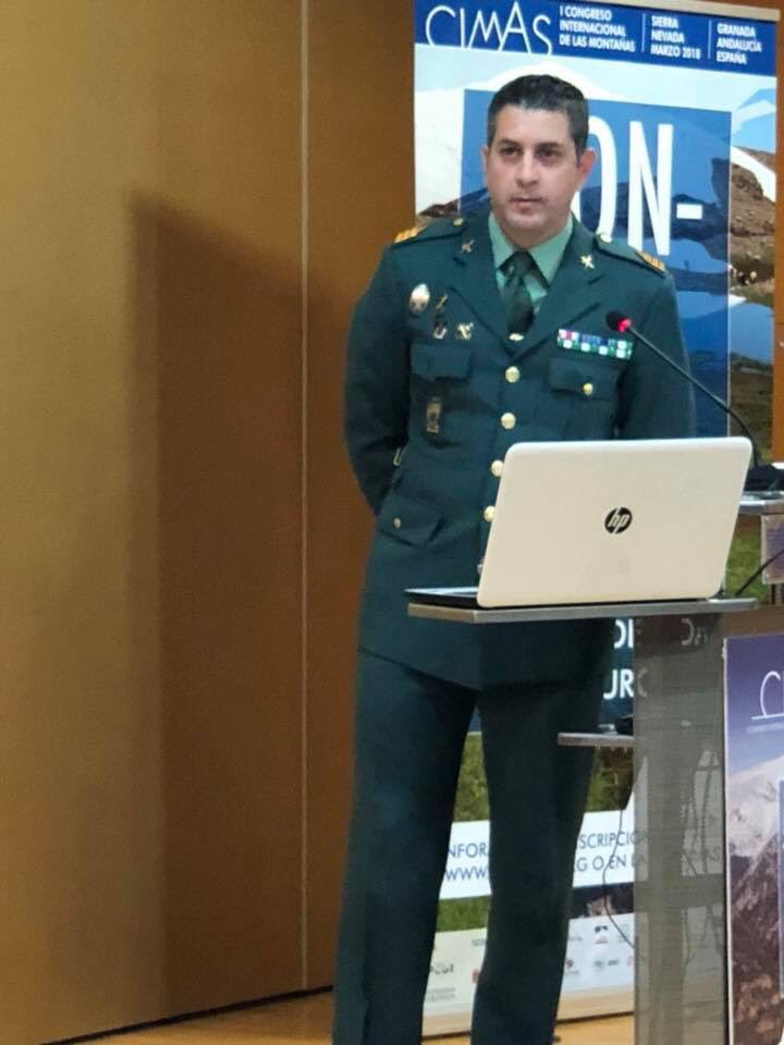 Pmillan1's tweet photo. La Seguridad en montaña a debate en @Cimas21. Expertos que proponen medidas y acciones para responder al gran aumento de accidentes en la naturaleza en España @fedme_es @NasarreJose @seguridadriesgo @guardiacivil https://t.co/SnCkJgXbjc