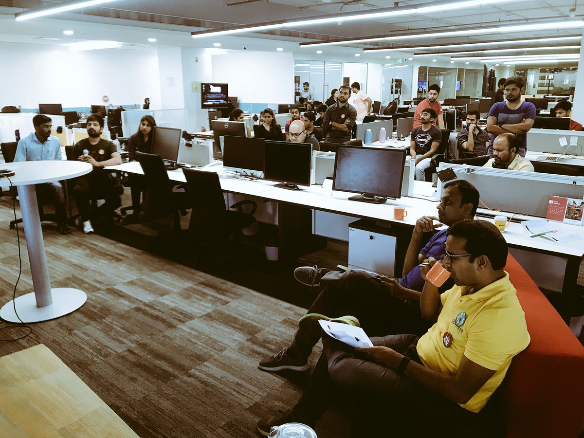 vikalpsahni's tweet photo. #goHacks @goibibo_tech all set to demo hacks to esteemed judges @bapnaa @prakashsangam bleeding innovation @goibibo https://t.co/kjBgpl3ix9