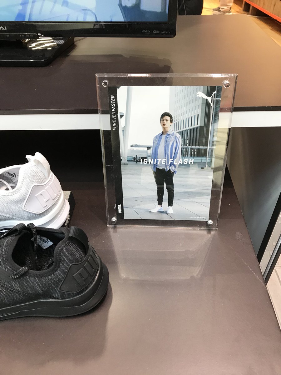 Mackenyu1116107's tweet photo. もちろん買います🎶
ポスター欲しいな🙇🏻♀️
#新田真剣佑 #真剣佑 #まっけん
#Mackenyu @Mackenyu1116
#아라타맛켄유 #맛켄유
#PUMA #IGNITEFLASH #ABCマート https://t.co/f1iIq4hgwJ