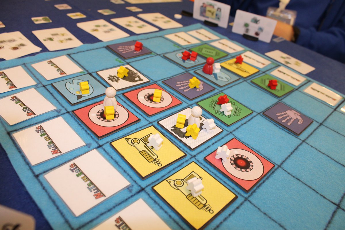 TheUnluckyfrog's tweet photo. Great 1st day at @aireconuk! Meet some wonderful people - special shout out to @CardAndCoffee who we really should have met before now! Thanks for letting us play #NutsAndBots! 

Exciting for Day 2! Bring it on :D

#tabletop #boardgames #unluckyfrogontour #airecon https://t.co/QYnh69YxBQ