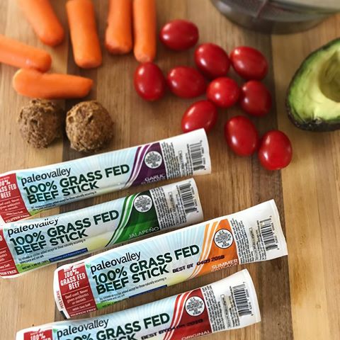 paleolifeRT's tweet photo. Save 30% on this delicious &amp; nutritious protein snack: https://t.co/l8GbJpeEvh 🌻 #momwin #roadTrip #HealthyEating #GetFit #glutenfree #Deals #organic #plantbased #grassfedbeef @QualityBlogRT #paleo @USBloggerRT #fitdads #hiking #getoutside #protein #yum https://t.co/Ki6gQq0twb