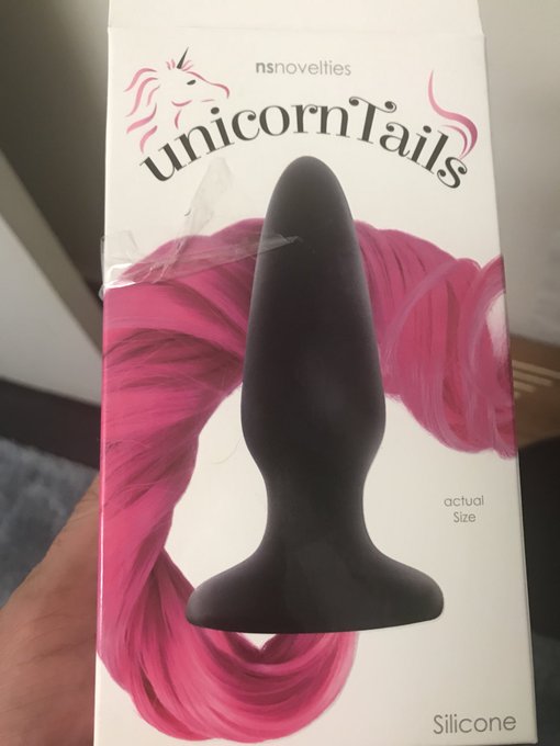 I never really grew out of my &ldquo;My Little Pony&rdquo; phase. https://t.co/jxXlltuSKW<a href="/tag/tattoo"class="tags"><span>#tattoo</span></a><a href="/tag/jjmalibu"class="tags"><span>#jjmalibu</span></a><a href="/tag/unicornstatus"class="tags"><span>#unicornstatus</span></a>