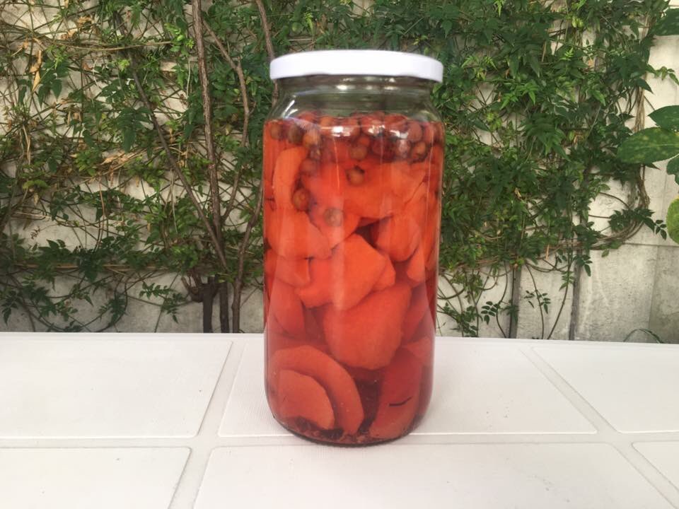 farach1211's tweet photo. Amigos de Twitter. A falta de pega estoy vendiendo conservas! Membrillo con murtilla 1 LT $4.500 y Membrillo solo 1LT $4.000 😋 En el super las conservas de 600cc estan a $8.000 😫!! Aproveche... y si no, deme RT para que otros aprovechen ❤️🙏🏼 https://t.co/9Yhs7KTRxY