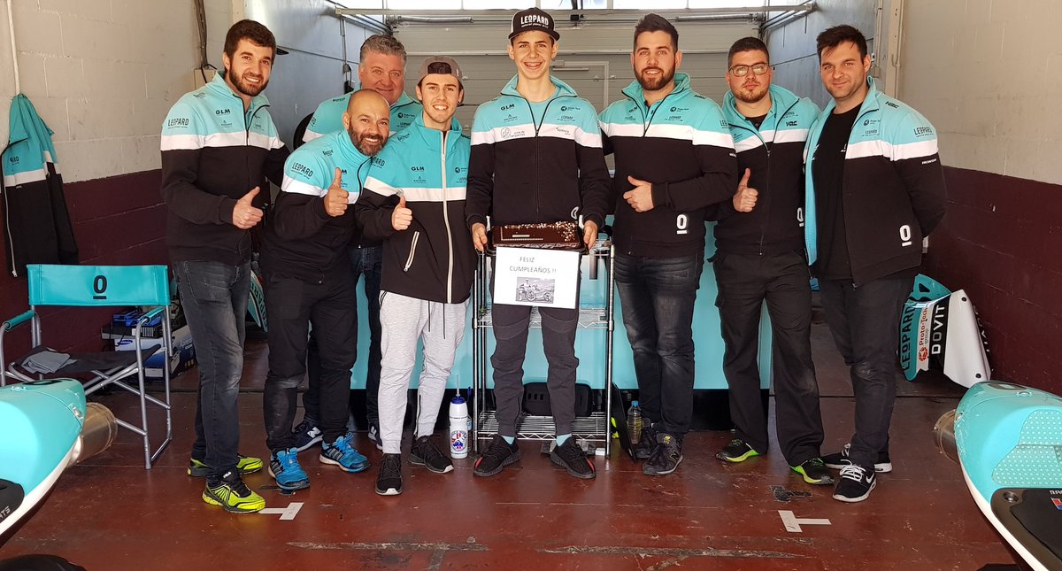 Feliz cumpleaños a nuestro <a href="/AaronRider47/">aaron polanco</a> !!  18 años!