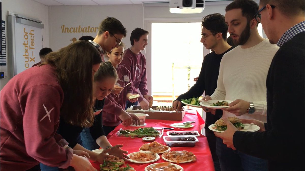 Un bon déjeuner fait maison pour donner de l’énergie à nos participants #WEE #EconomieCirculaire