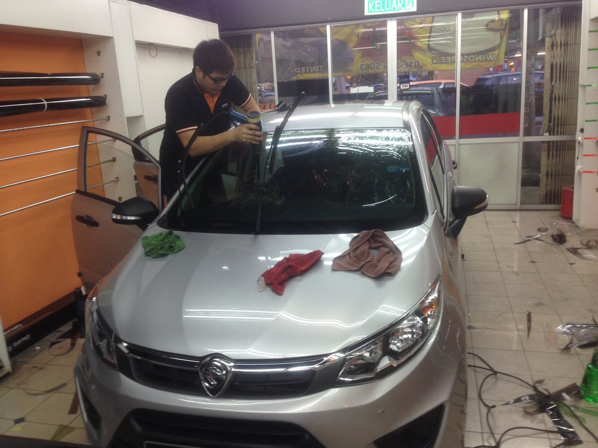 Mynewprotonsale's tweet photo. Tinted baru utk kereta baru pelanggan kami. Naiss😉👌

https://t.co/tyXXpi4AR8

https://t.co/yThAbFO46S

By Mynewproton https://t.co/pNil6NIW5R