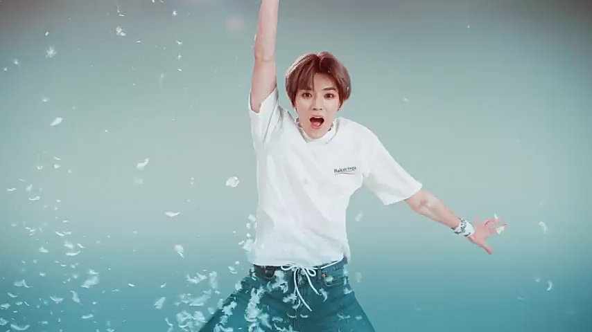 ladymeowww_'s tweet photo. His body is so small !!
#NCT2018 #ํ์ฉ #TAEYONG #NCT #NCTTOUCH #TOUCH #NCT127 https://t.co/xiUJiDa1F7