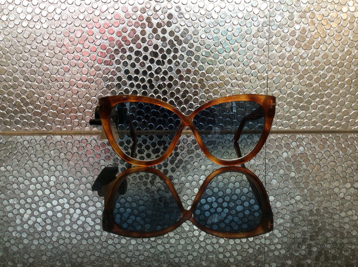 HutWembley's tweet photo. Waiting on spring in neutrals 🌳💐🌞🌻#ShadesOfYou #SunglassHut #sunglasses #TOMFORD #MiuMiu  #SpringBreak https://t.co/3iABTMCqSn