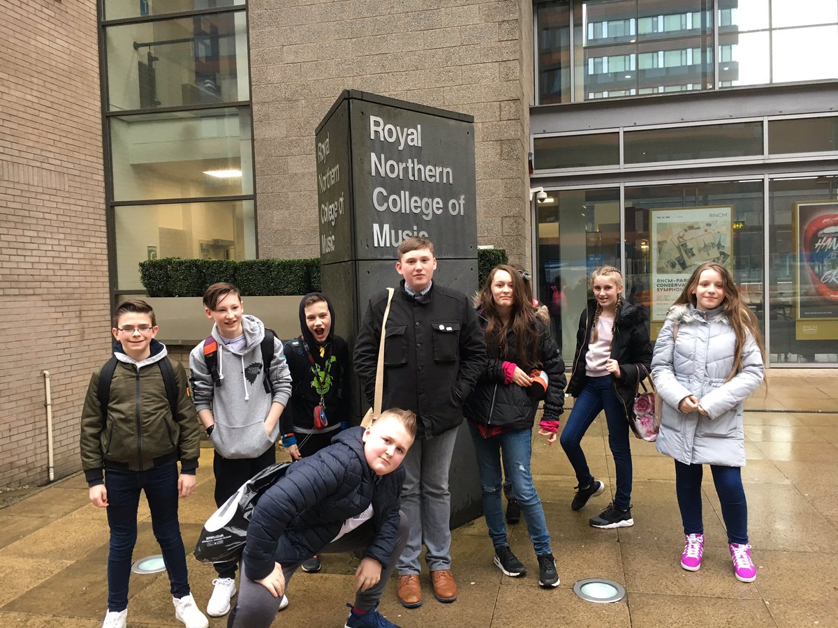 MrsJacksonMusic's tweet photo. We're here! All checked in to the RNCM. @PERFDPEM @walbottlecampus #musiced #worldclass #inspire https://t.co/XcpNGxECDu