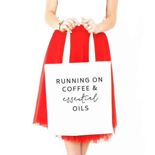 thesweetestdigs's tweet photo. Saturday mornings. I'd say this is pretty accurate. Currently have coffee in hand, and grapefruit and tangerine in the diffuser! Talk about a wake-me-up.

Tote available in the shop.

#thesweetestdigs #yleo #yleos #youngliving #essentialoils #eo #thehapp… https://t.co/IzCVFHxKLo https://t.co/wZsMyepsXN