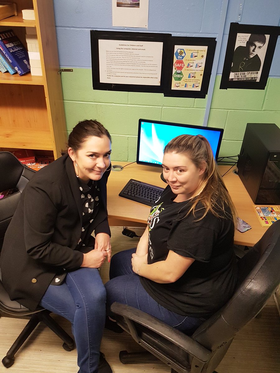 1lynniewilliams's tweet photo. Great to hear the difference the new computers are making to parents and young people at Garston Adventure Playground supported by @mayor_anderson Hardship Fund #jobsearch #homework #benefitcheck https://t.co/scWJkQ0VQ1