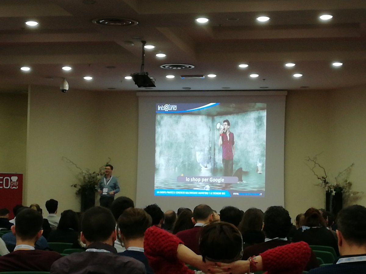 #Inbound18 il tuo ecommerce per Google. le slide di <a href="/IvanCutolo/">Ivan Cutolo</a>  sono una meraviglia. 😁