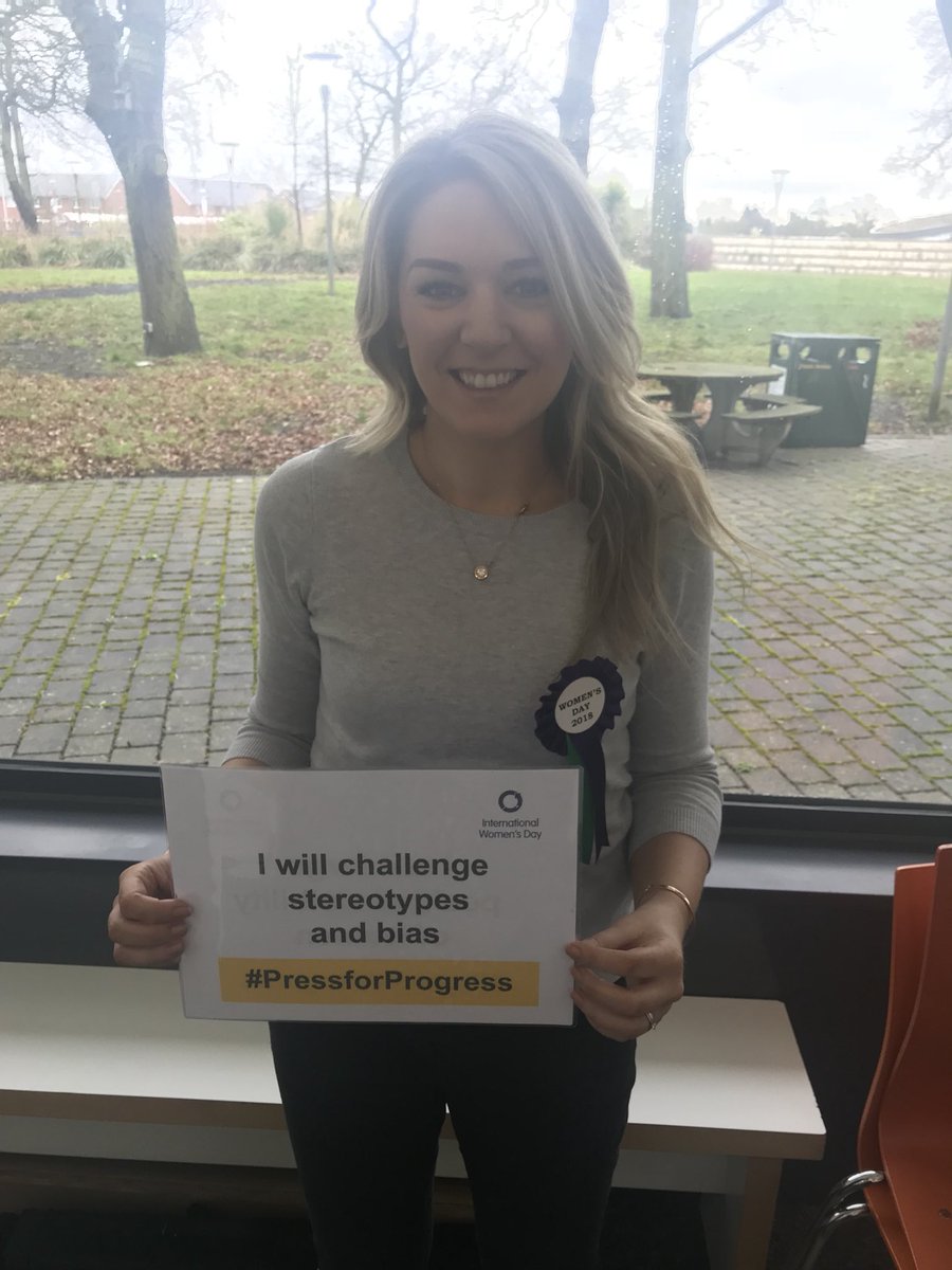 charlmchugh's tweet photo. #CreweWomensDay #PressforProgresss @motherwellcic https://t.co/0BLa3gkfgh