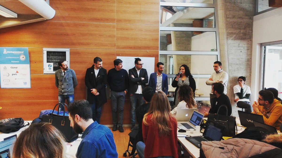 SWPescara's tweet photo. Un grazie speciale ai coach dello StartUp Weekend Pescara 💪💻
#work #working #job #office #company #grind #mygrind #dayjob #dailygrind #photooftheday #business #biz #life #workinglate #computer #instajob #instalife #instagood #instadaily #funny #friends https://t.co/3UrZGTBRdE