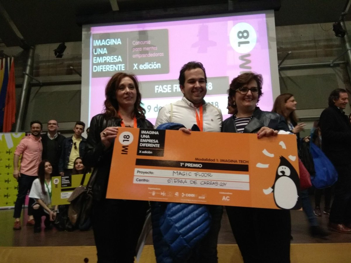 IES SIERRA CARRASCOY tweet media