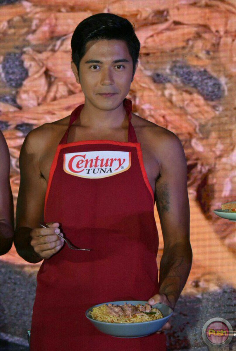 dhang_mudang's tweet photo. @mepauloavelino: tuna o ako?
Us: ede ekew ne leng pew!
#halabesh @_angelikalinga https://t.co/ziXtVyiXb5