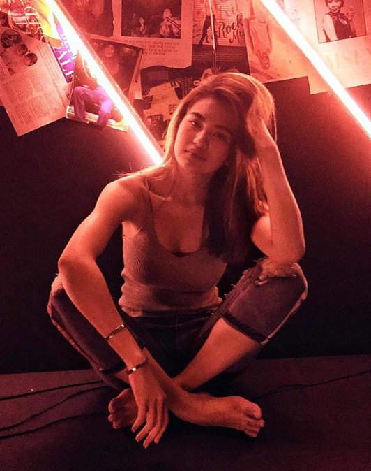 taewiee's tweet photo. First and second video --- simple but classy! ❤ #NothingLeftMVversion2 @MyJaps @universalrecph 

https://t.co/YTkv1SheHr https://t.co/gZmhaIENhx