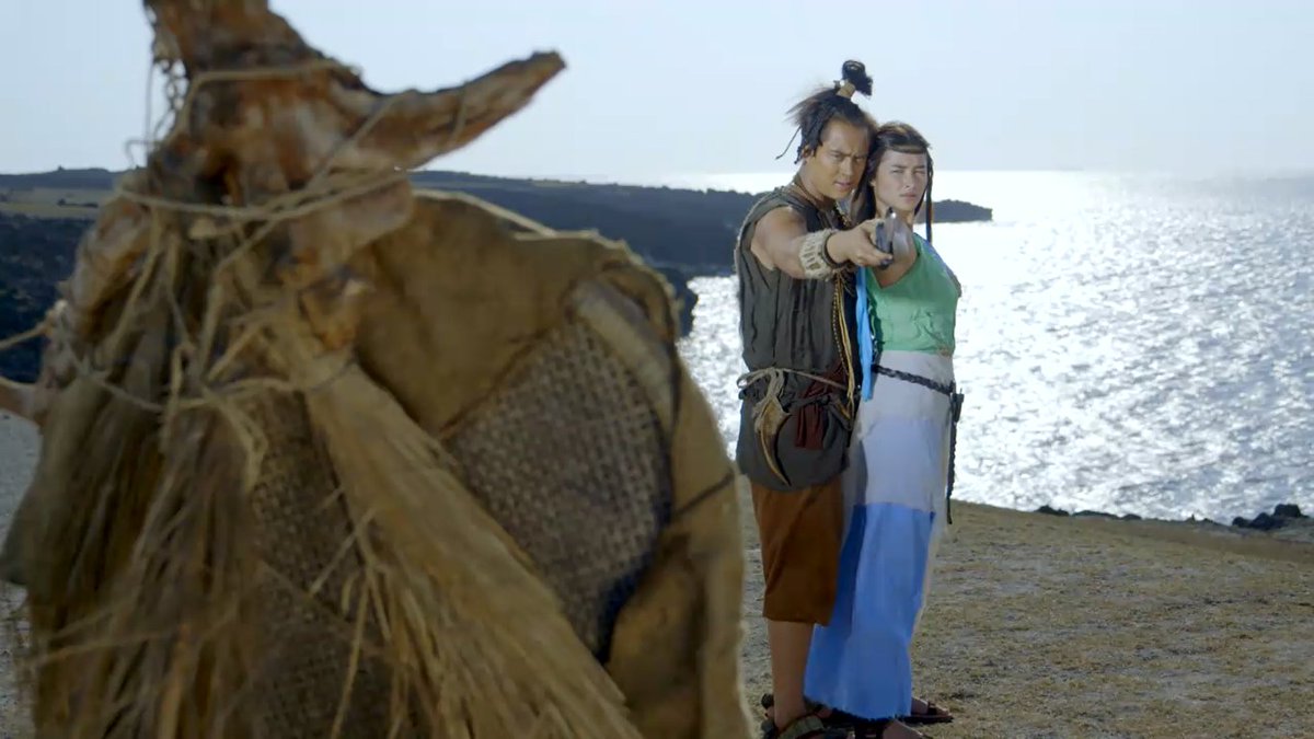 itsmedanill's tweet photo. soooo love this scene! love you so much LIZQUEN! LizQUen forever @lizasoberano @itsenriquegil #PagsasanayBAGANIStyle https://t.co/YMpS4wVMn9