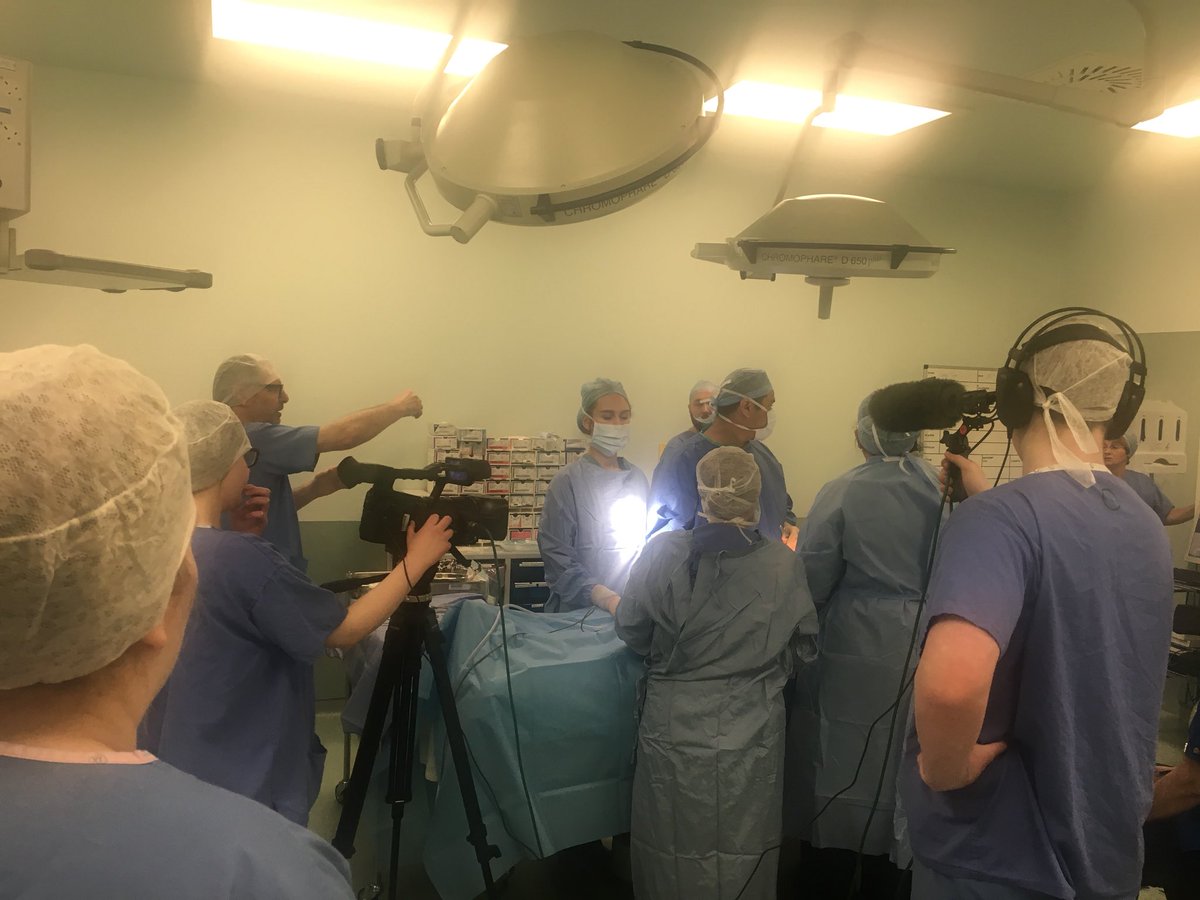 ELHT_NHS's tweet photo. The need for quiet and focus is an essential part of theatre work. The #10kfeet film aims to highlight best practice. #SafePersonalEffective #FabSafe @bbcollege @SaferSurgeryUK https://t.co/A1O61wgAhO