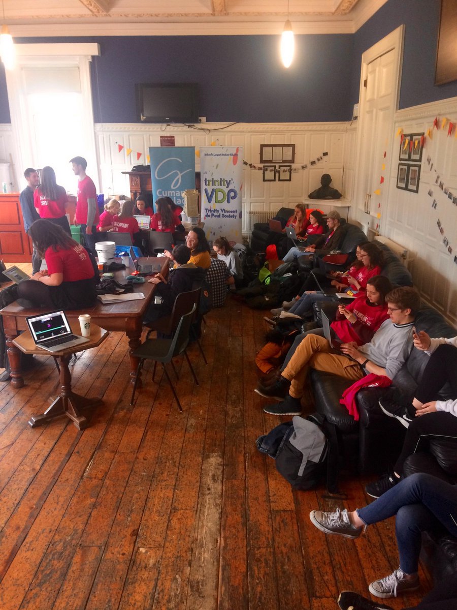 JailbreakHQ's tweet photo. Jailbreak HQ in full swing in @tcddublin! 
Donate anois chun airgead a thabairt do SVP agus Amnesty! https://t.co/G5dnftQhZJ #JB18 #TheRaceIsOn #Éalú https://t.co/sMAZISgl0G