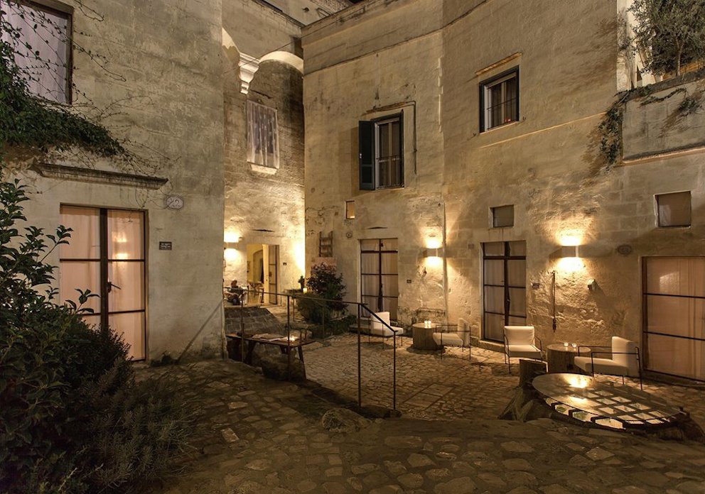 TurismoItaliaNw's tweet photo. Matera Collection, in Basilicata l’offerta di qualità per una destinazione Mice e Wedding #materacollection @Matera2019 #matera @Basilicata_Tur #Basilicata #wedding #MICE https://t.co/3cAbYIVOIt https://t.co/YvPSn92pi5