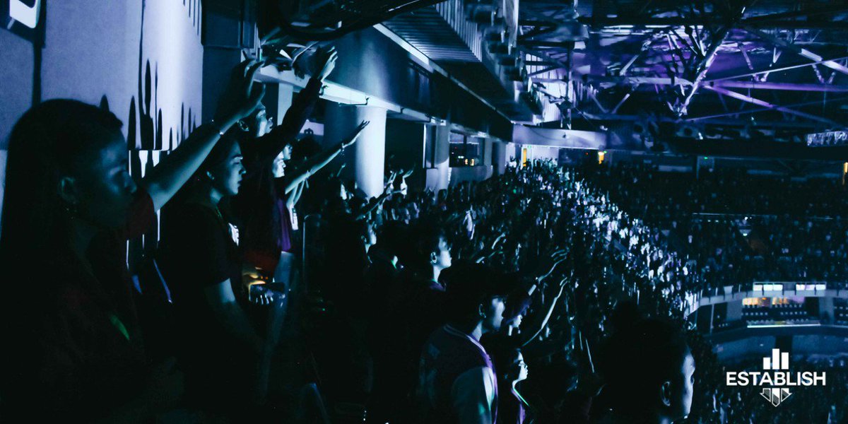 victoryph's tweet photo. The kingdom of God cannot be moved. His kingdom cannot be shaken! We began #Discipleship2018 declaring God's greatness together. https://t.co/XGBveTWAZr
