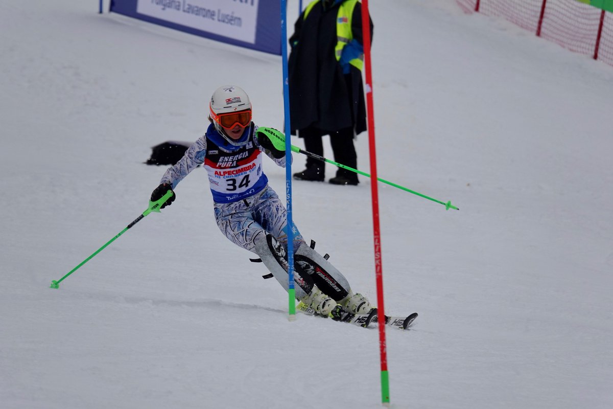 AlpeCimbraFIScc's tweet photo. SLALOM U14 - WOMEN - 2° MANCHE
#alpecimbrafischildrencup #alpecimbra https://t.co/4yUZvGrxQA
