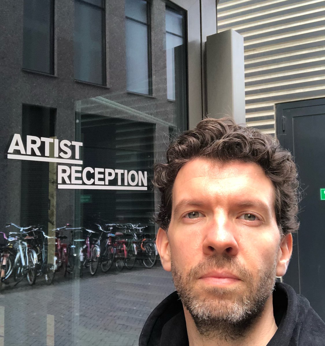 ArtistJasonFile's tweet image. Just arrived backstage @SencityNL festival @TiVre_Utrecht in #Utrecht - come be a part of our sociological art experiment today from 3pm onwards! First 2000 people in the door get to participate. Funded and presented by Possibilize #performanceart